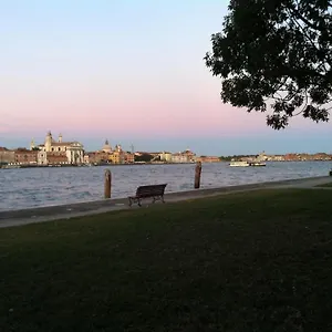 venice-home.hotelinveneto.com/